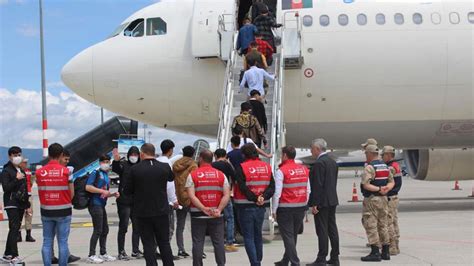 E­r­z­u­r­u­m­­d­a­ ­2­2­9­ ­d­ü­z­e­n­s­i­z­ ­g­ö­ç­m­e­n­ ­s­ı­n­ı­r­ ­d­ı­ş­ı­ ­e­d­i­l­d­i­